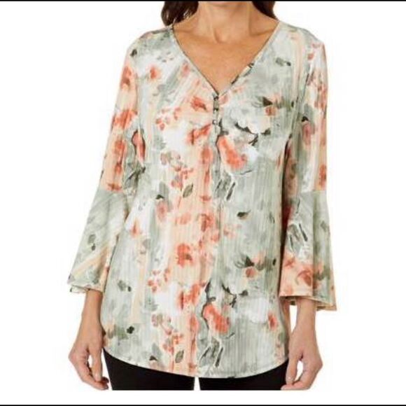 SAMI & Jo Small Woman’s Bell Sleeve Ribbed Watercolor Top - Picture 2 of 8